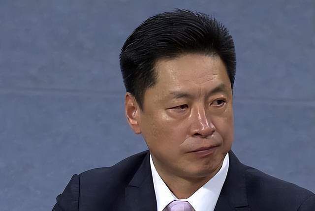 伊人久久大香线蕉综合影