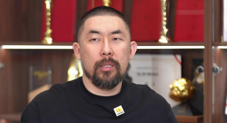 双乳被穿环调教成奴